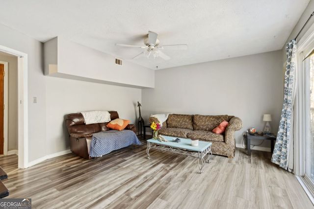 204 Groveland Drive, Peachtree City, GA 30269