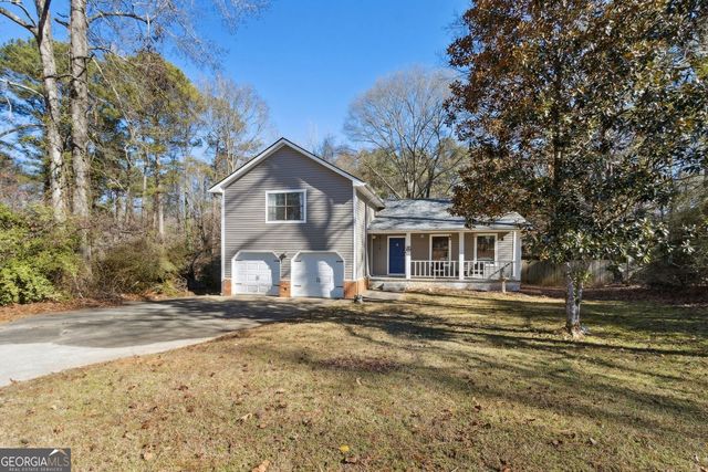 204 Groveland Drive, Peachtree City, GA 30269