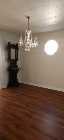 1096 10th Street, Taylor Twp, PA 16160