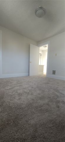 1096 10th Street, Taylor Twp, PA 16160