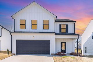 112 Silverwood Court, Mooresville, NC 28115