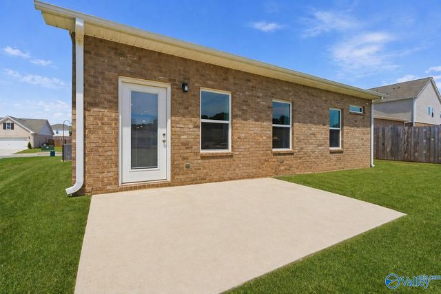 27150 Rabbit Run, Athens, AL 35613