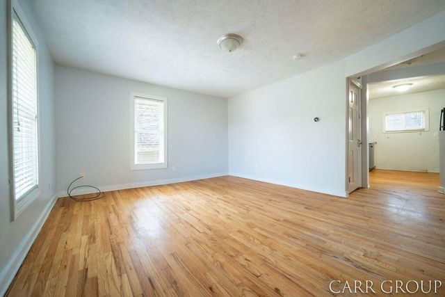 437 Rosewood Avenue Se, East Grand Rapids, MI 49506