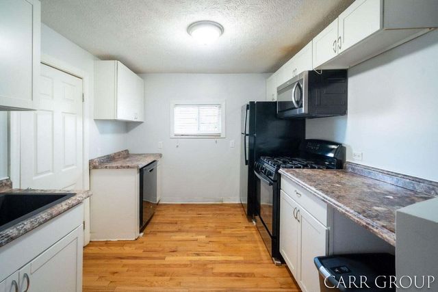 437 Rosewood Avenue Se, East Grand Rapids, MI 49506