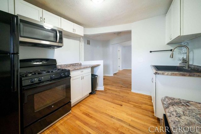 437 Rosewood Avenue Se, East Grand Rapids, MI 49506