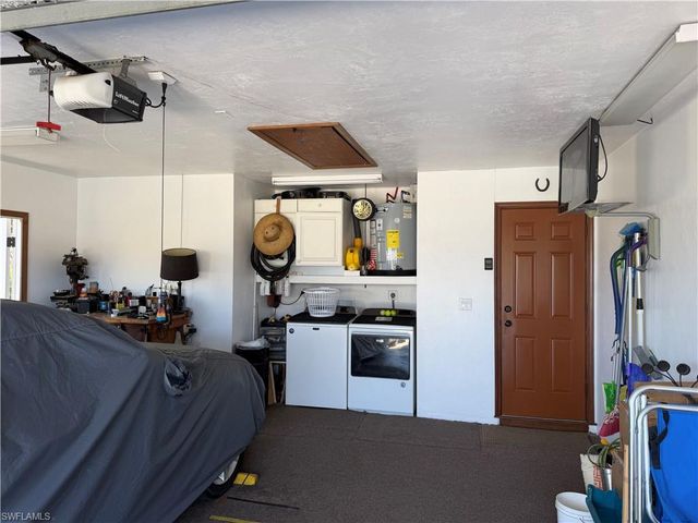 7402 Carrier RD, Fort Myers, FL 33967