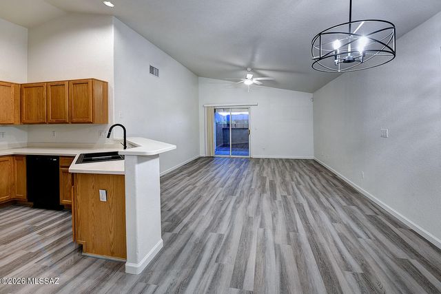 3223 W Placita Del Comienzo, Tucson, AZ 85745