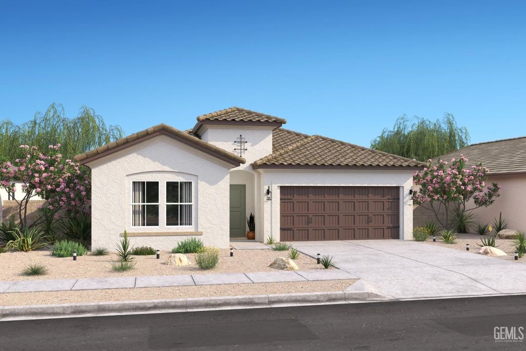 6108 Caruso Avenue, Bakersfield, CA 93313