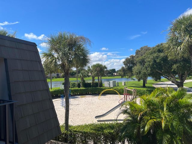 621 6th Way, West Palm Beach, FL 33407