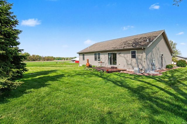 68987 County Road 27, New Paris, IN 46553