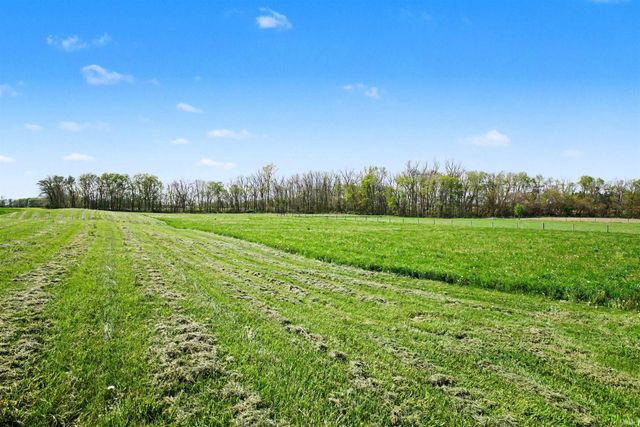 68987 County Road 27, New Paris, IN 46553