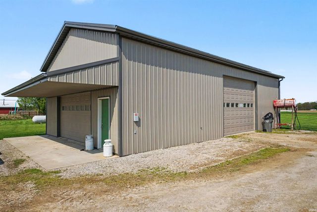 68987 County Road 27, New Paris, IN 46553
