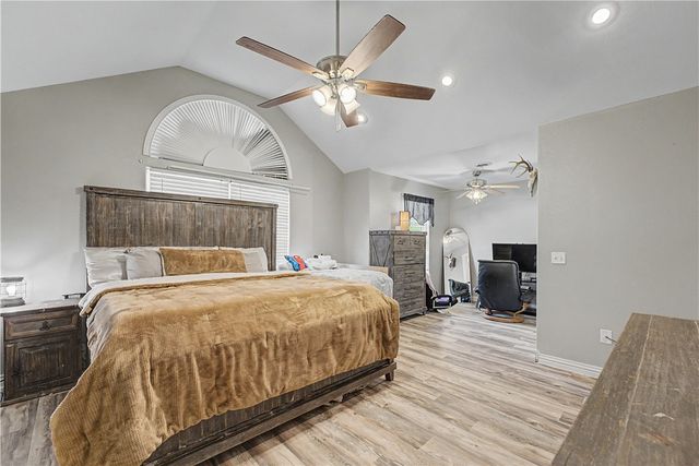 22575 Meadow Street, Siloam Springs, AR 72761