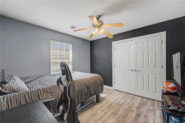22575 Meadow Street, Siloam Springs, AR 72761