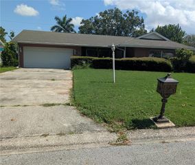 5533 45TH AVENUE N, Kenneth City, FL 33709