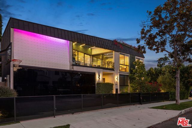 1368 Beckwith Avenue, Los Angeles, CA 90049