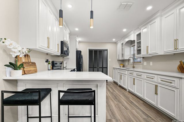 126 Lincolnshire, San Antonio, TX 78220