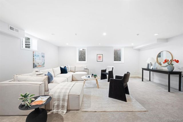 3128 S Dallas Court, Denver, CO 80210