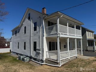 154 George Street 1, South Amboy, NJ 08879