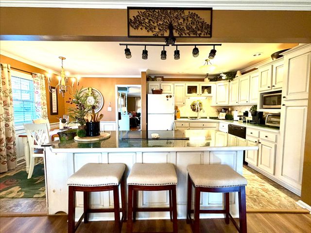 370 Runyon Road, Harrodsburg, KY 40330