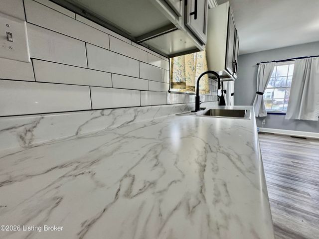 1310 Southgate Ave, Louisville, KY 40215