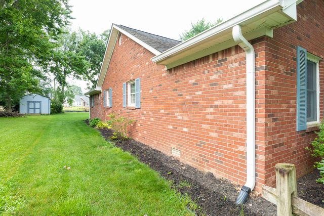 6813 Karyn Drive, Avon, IN 46123