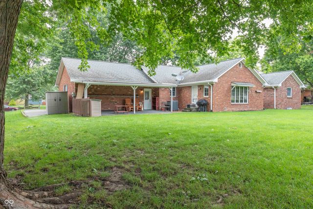 6813 Karyn Drive, Avon, IN 46123