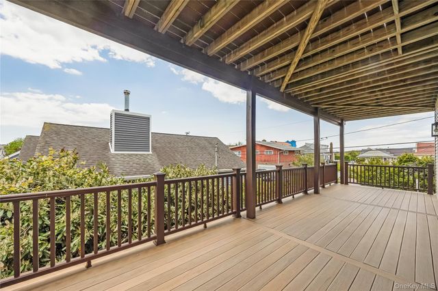 29 Bath Street, Lido Beach, NY 11561
