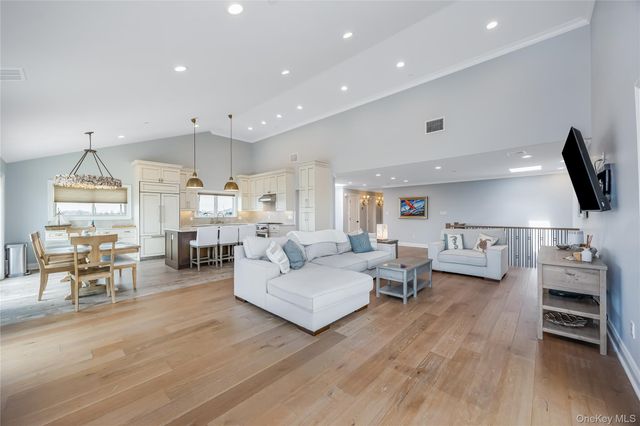 29 Bath Street, Lido Beach, NY 11561