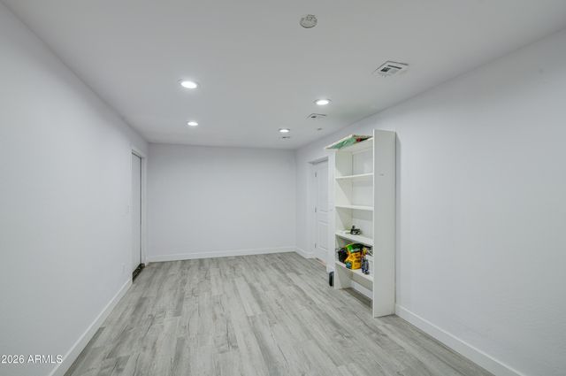 6239 N 31ST Drive, Phoenix, AZ 85017