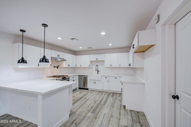 6239 N 31ST Drive, Phoenix, AZ 85017