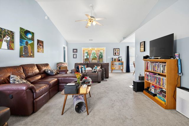 1004 Autumn Dr., Murrells Inlet, SC 29576
