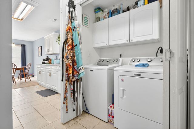 1004 Autumn Dr., Murrells Inlet, SC 29576