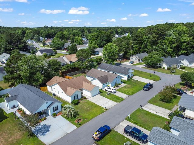 1004 Autumn Dr., Murrells Inlet, SC 29576