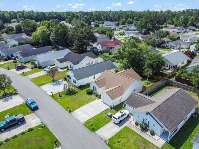 1004 Autumn Dr., Murrells Inlet, SC 29576