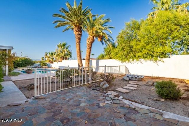 13045 N 8TH Avenue, Phoenix, AZ 85029