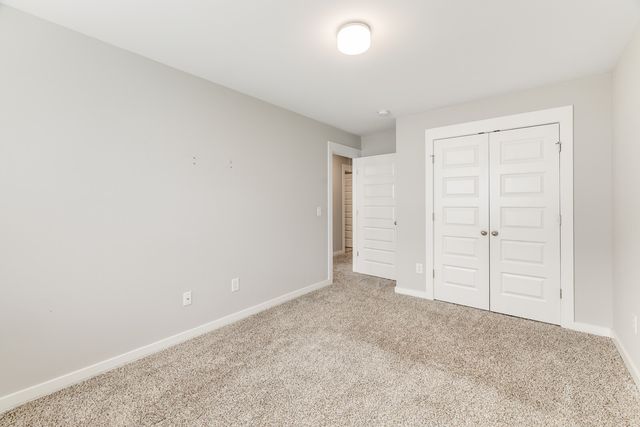 1311 Halter Park Dr, Gallatin, TN 37066