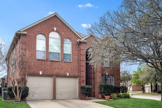 4116 Walnut Creek Court, Fort Worth, TX 76137