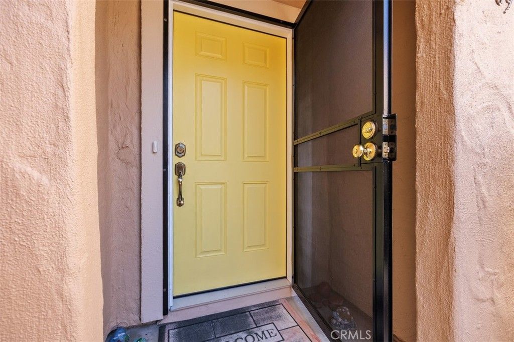 Image 4 of property listing at 4669 Coralwood, Carlsbad, CA 92008