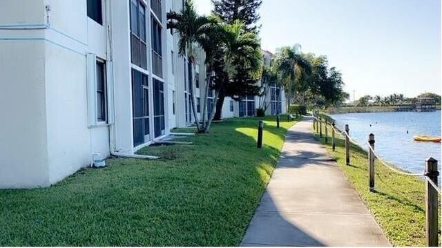 106 Lake Emerald Drive Apt 114, Oakland Park, FL 33309