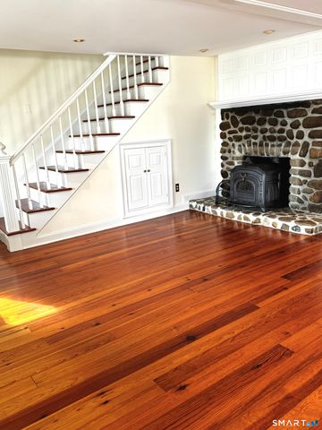 22 Hillside Avenue, Milford, CT 06460