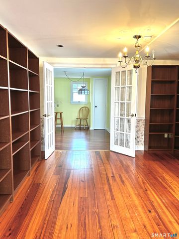 22 Hillside Avenue, Milford, CT 06460