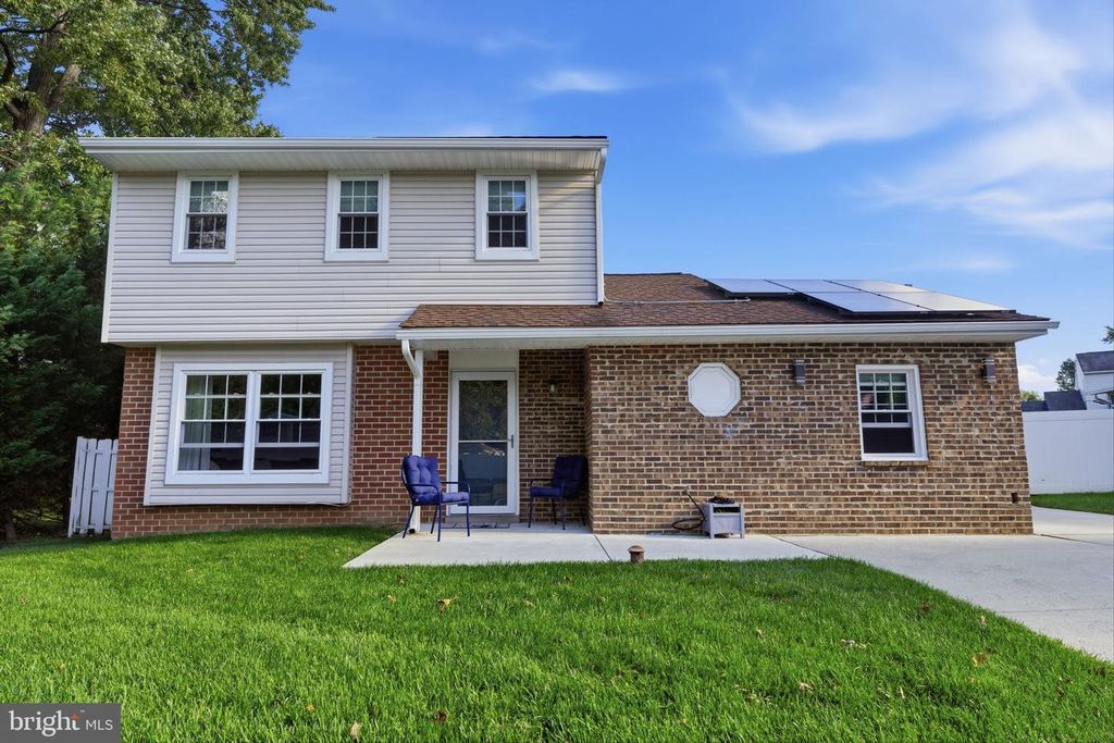 6165 CRAIG AVE, BENSALEM, PA 19020 — exterior