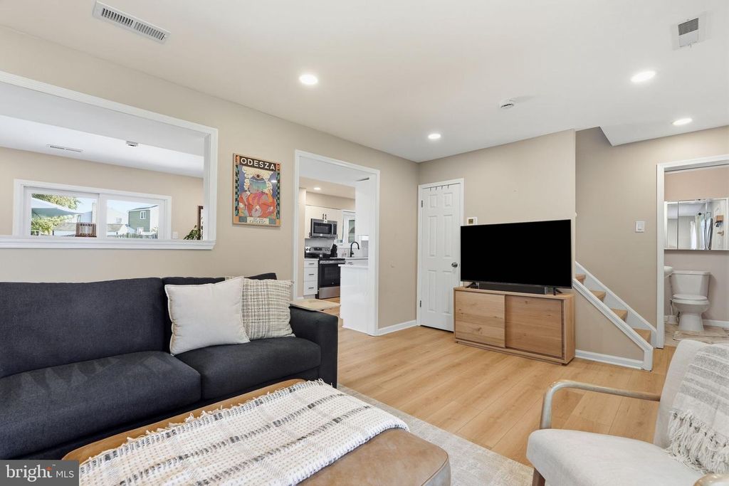 6165 CRAIG AVE, BENSALEM, PA 19020 — photo 5