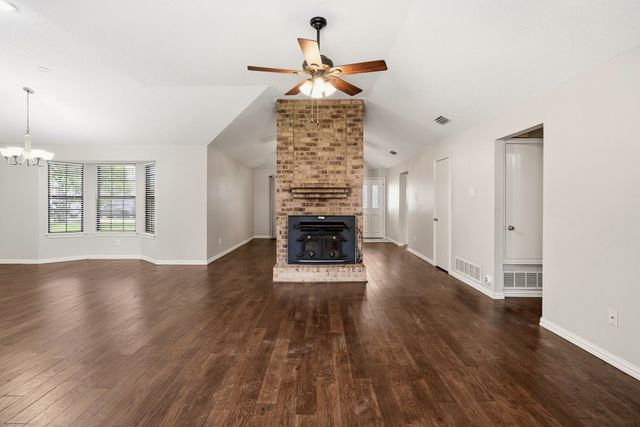 602 Brittany Drive, Mesquite, TX 75150