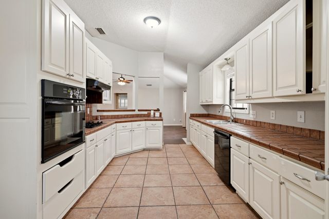 602 Brittany Drive, Mesquite, TX 75150