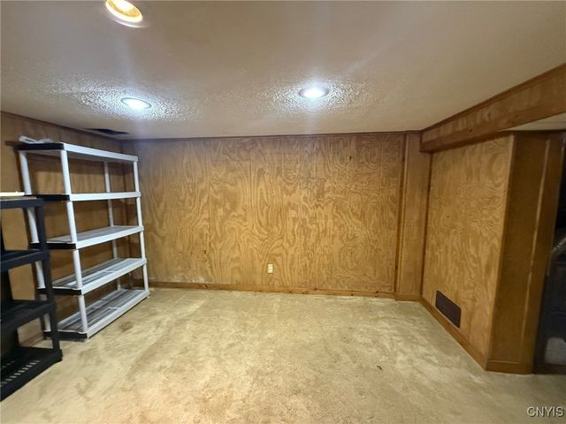 121 Softwind Circle, Baldwinsville, NY 13027