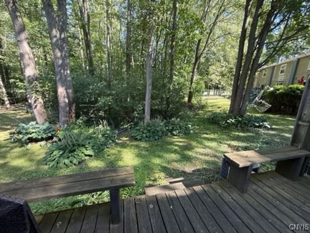 121 Softwind Circle, Baldwinsville, NY 13027