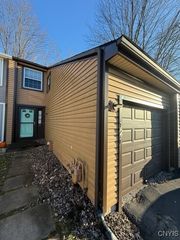 121 Softwind Circle, Van Buren, NY 13027
