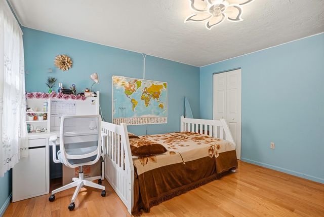 237 South St 6, Shrewsbury, MA 01545